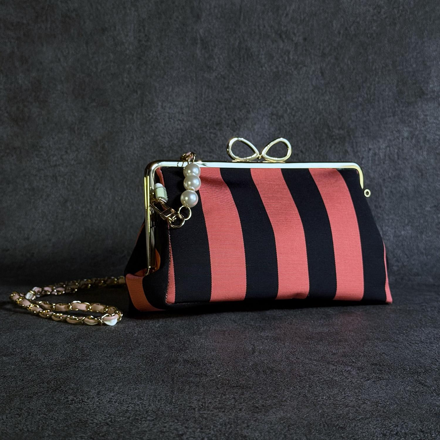 《牡丹縞》横型がま口お散歩ミニショルダー〈正絹・着物帯リメイク〉