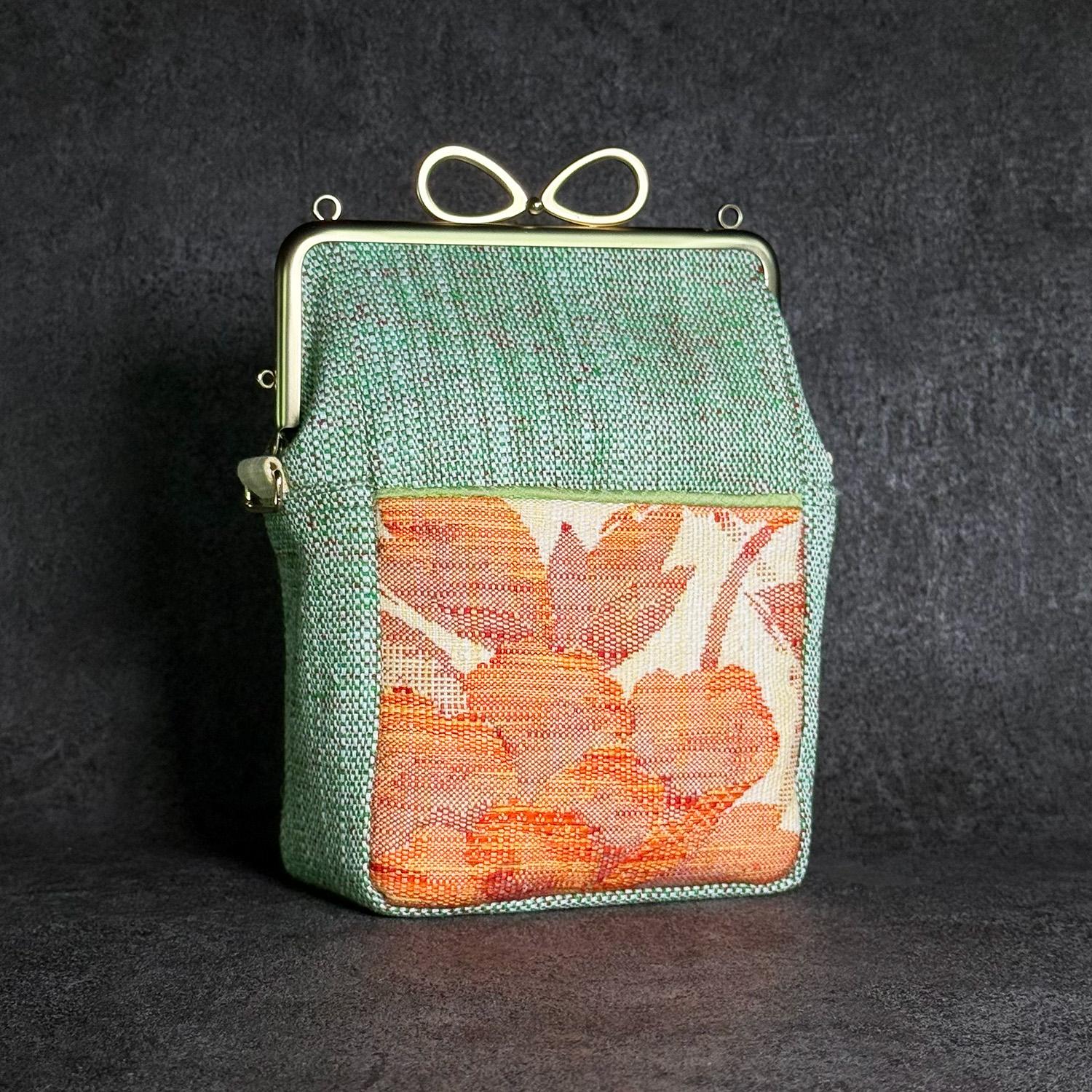 《翠芍薬》縦型がま口お散歩ミニショルダー（小）〈正絹・着物帯リメイク〉