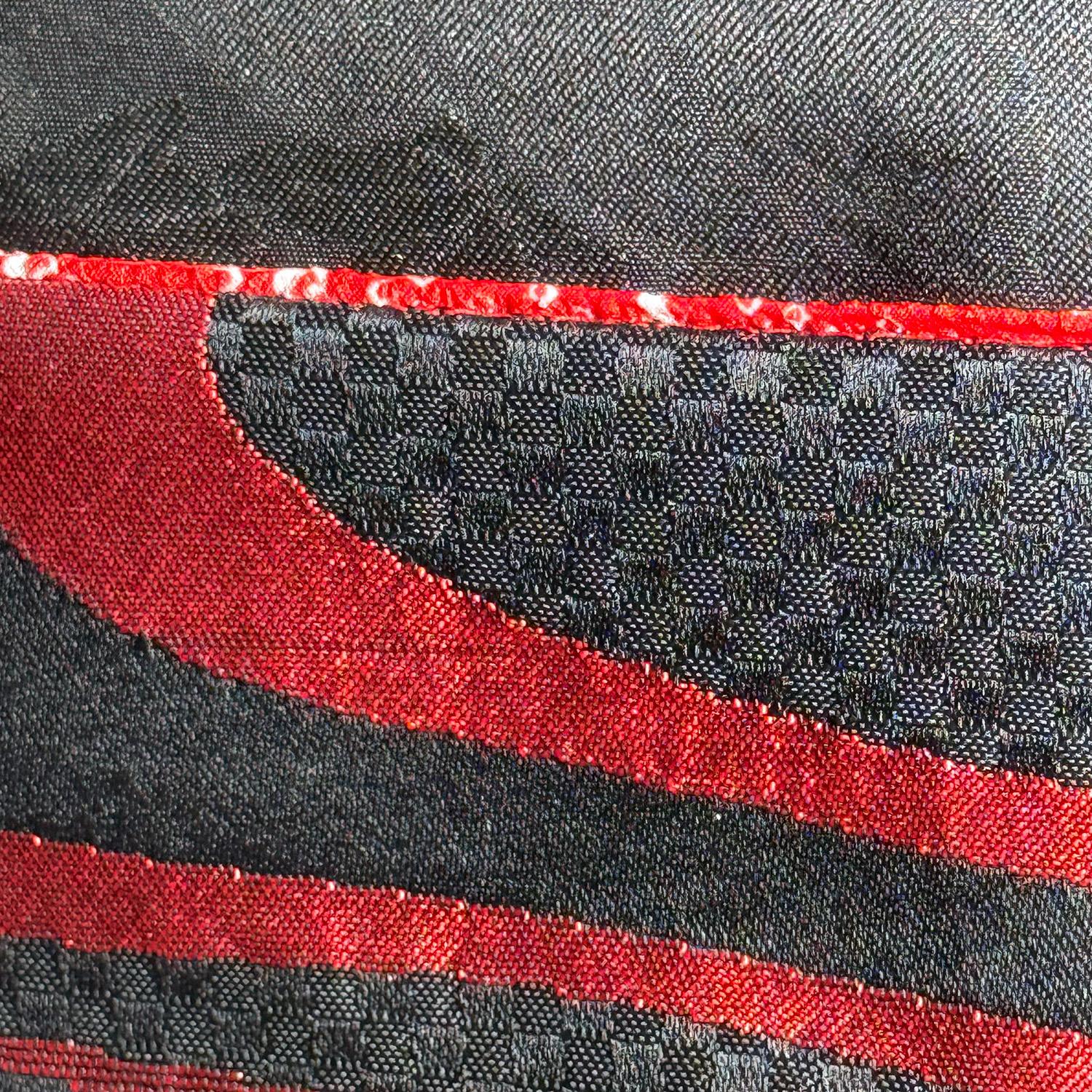 《浅緋流水》縦型がま口お散歩ミニショルダー（小）〈正絹・着物帯リメイク〉 | 5枚目